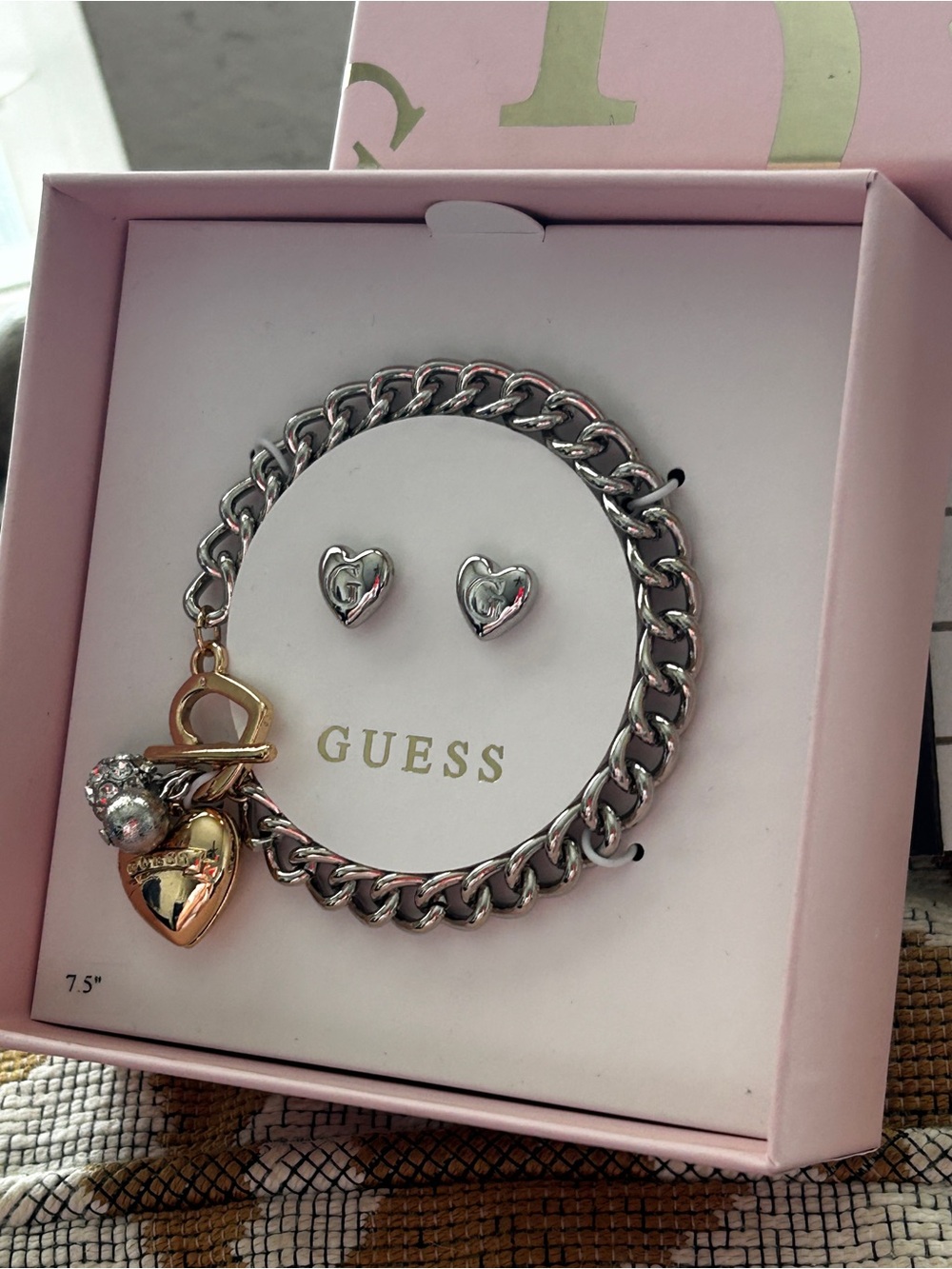 NWT GUESS Gift Set